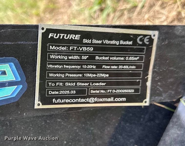 image for item DZ4223 2025 Future FT-VB59 skid steer screening bucket