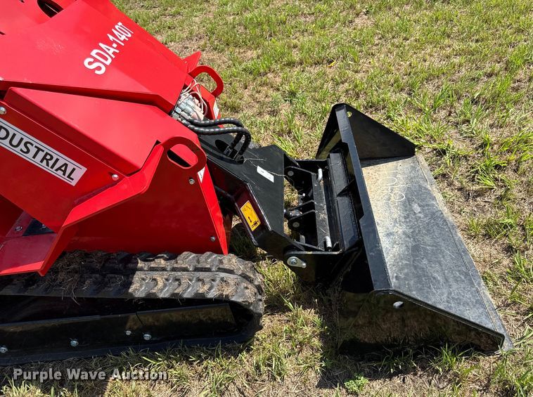 image for item DZ4243 2025 AGT SDA-140T compact utility loader