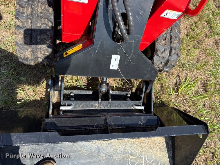 image for item DZ4243 2025 AGT SDA-140T compact utility loader