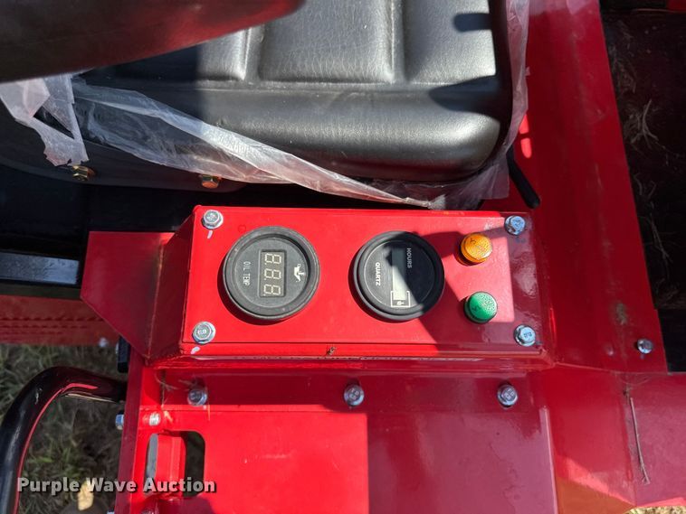 image for item DZ4243 2025 AGT SDA-140T compact utility loader