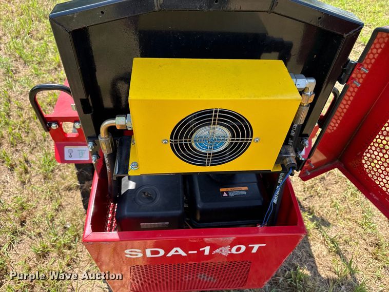 image for item DZ4243 2025 AGT SDA-140T compact utility loader