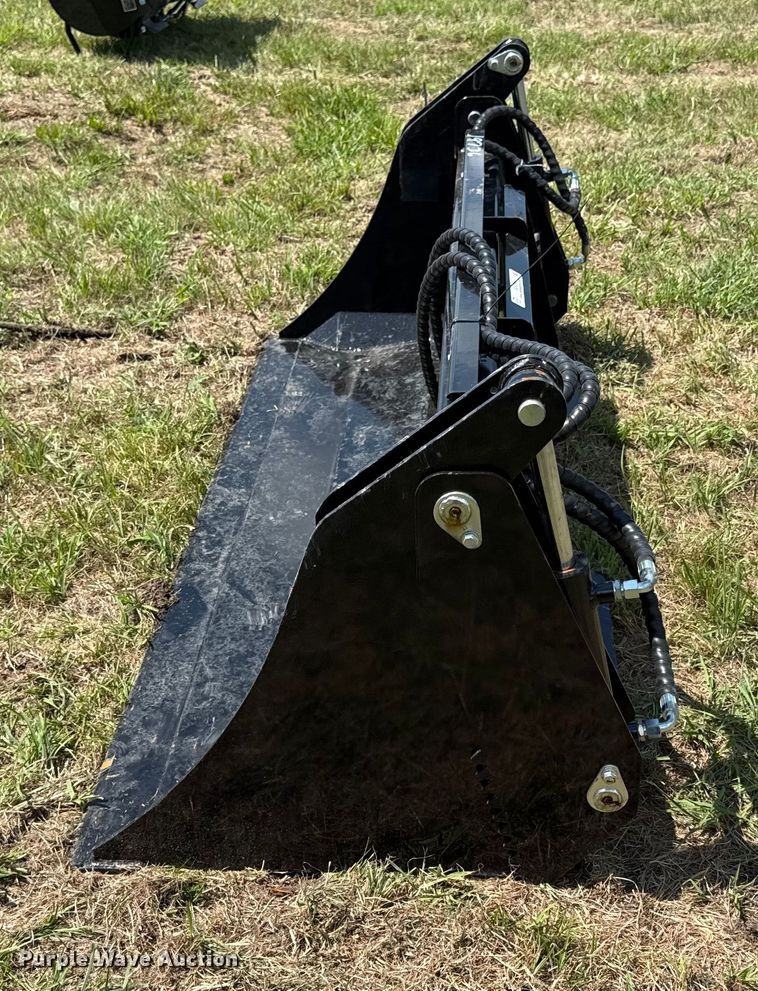 image for item DZ4244 Future FT-VB59 skid steer bucket