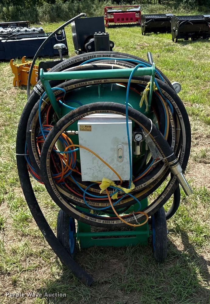 image for item DZ4246 Dustless sandblaster