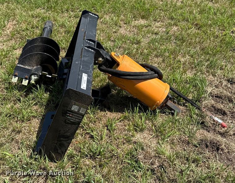 image for item DZ4248 2024 Wolverine ADB-13-1218R skid steer auger