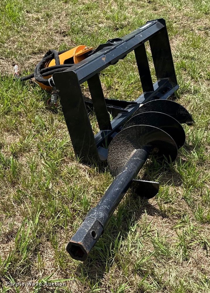 image for item DZ4248 2024 Wolverine ADB-13-1218R skid steer auger