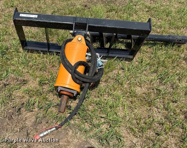 image for item DZ4248 2024 Wolverine ADB-13-1218R skid steer auger