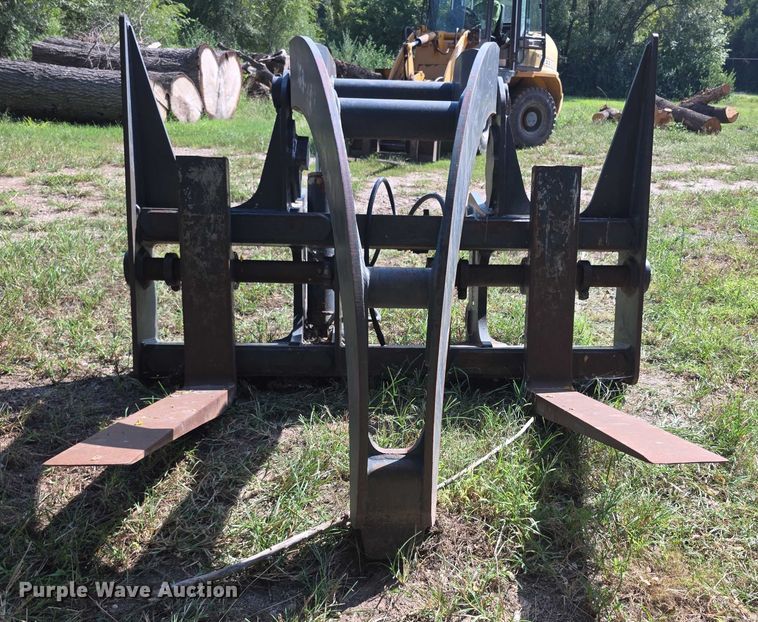 image for item DZ6139 JRB  624J grapple forks