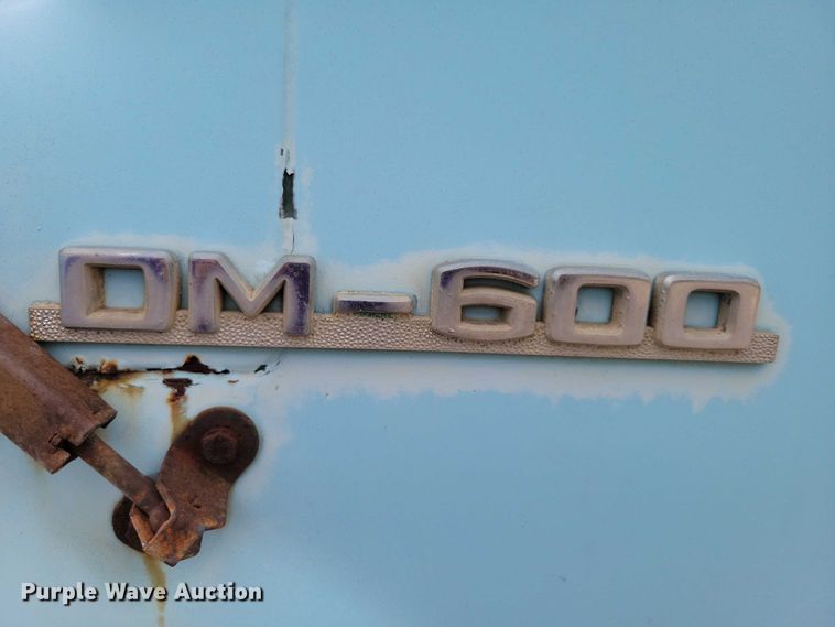 image for item DZ6487 1972 Mack DM-600 water truck