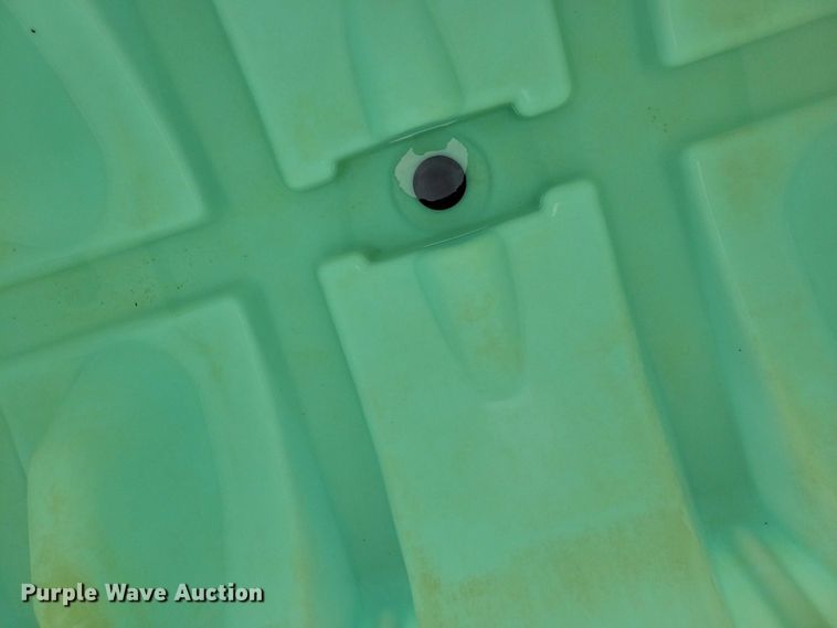 image for item DZ6487 1972 Mack DM-600 water truck