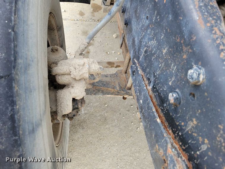 image for item DZ6487 1972 Mack DM-600 water truck