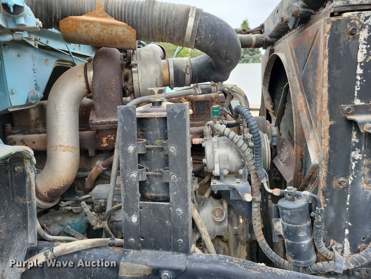 image for item DZ6487 1972 Mack DM-600 water truck