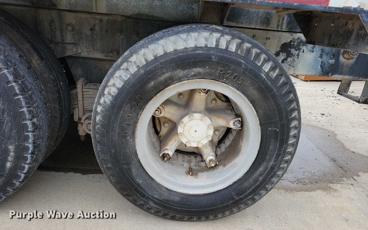 image for item DZ6487 1972 Mack DM-600 water truck