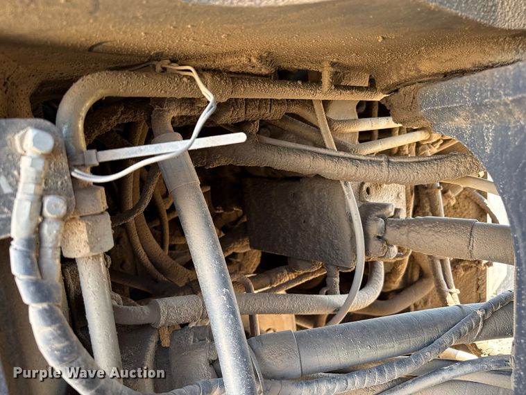 image for item DZ8927 2019 Case 1121G wheel loader