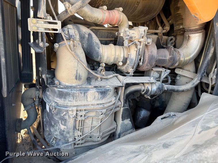 image for item DZ8927 2019 Case 1121G wheel loader