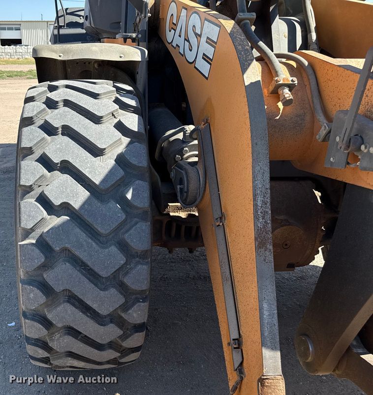 image for item DZ8927 2019 Case 1121G wheel loader