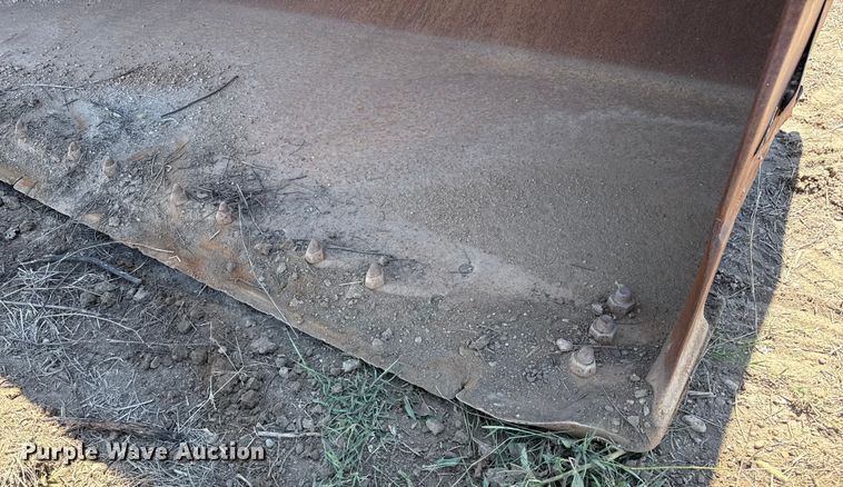 image for item DZ8928 Case bucket