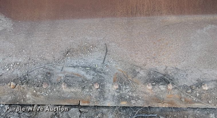 image for item DZ8928 Case bucket