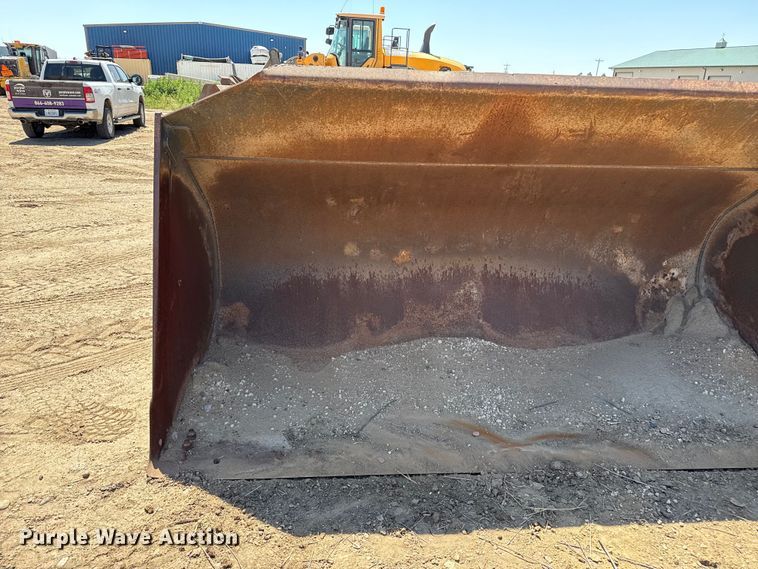 image for item DZ8929 Case bucket