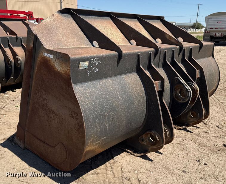 image for item DZ8929 Case bucket