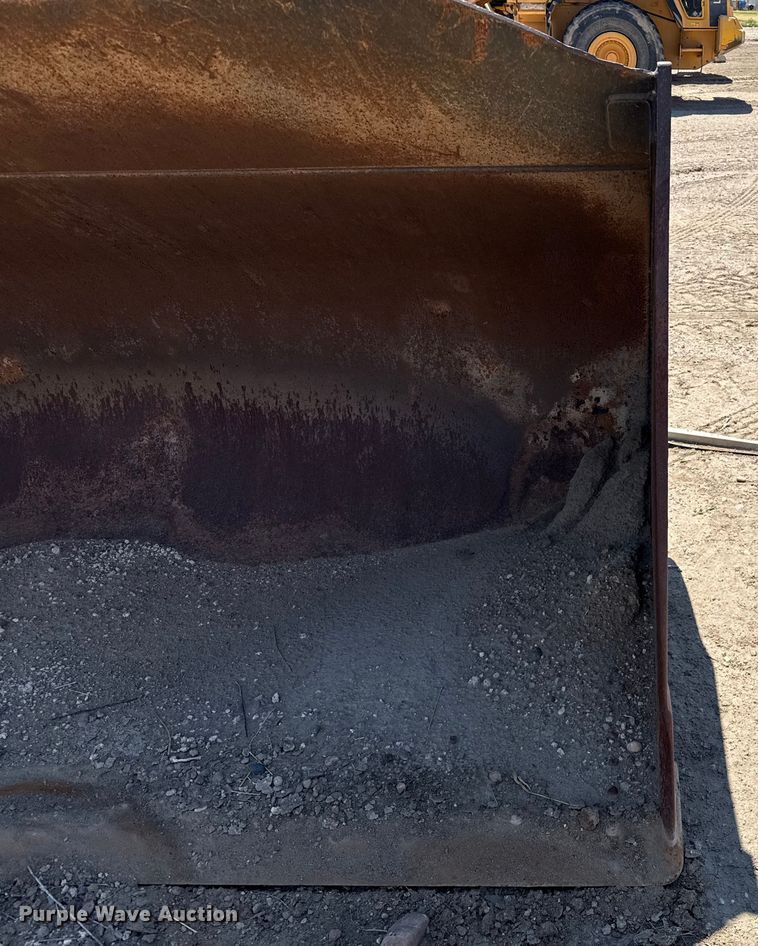 image for item DZ8929 Case bucket