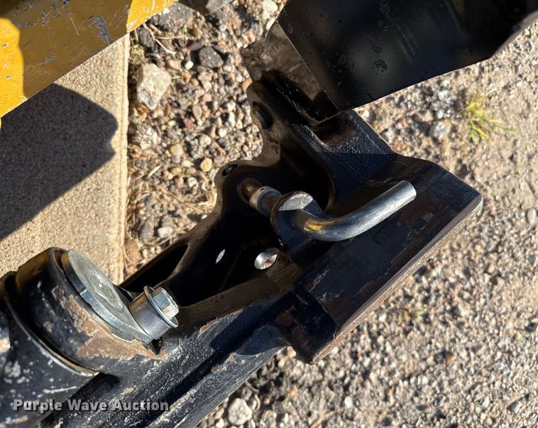 image for item DZ8930 2023 Vermeer S925TX compact utility loader