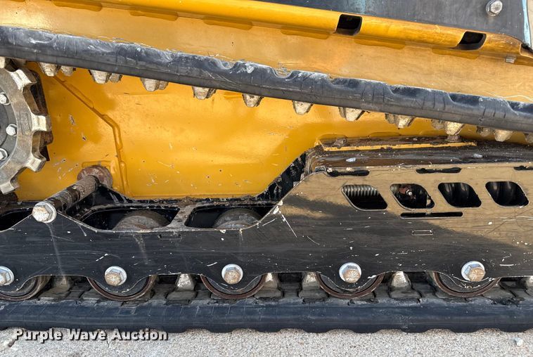 image for item DZ8930 2023 Vermeer S925TX compact utility loader