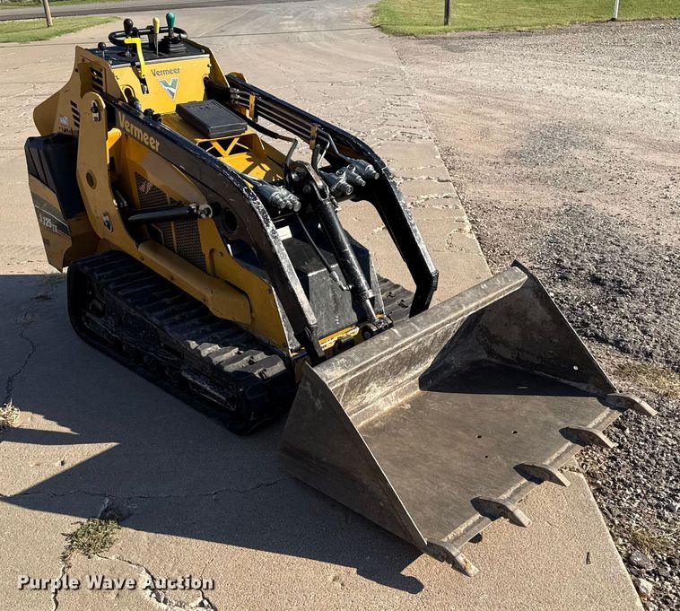 MINI CARGADOR SOBRE ORUGAS COMPACTO 2016 VERMEER S725TX