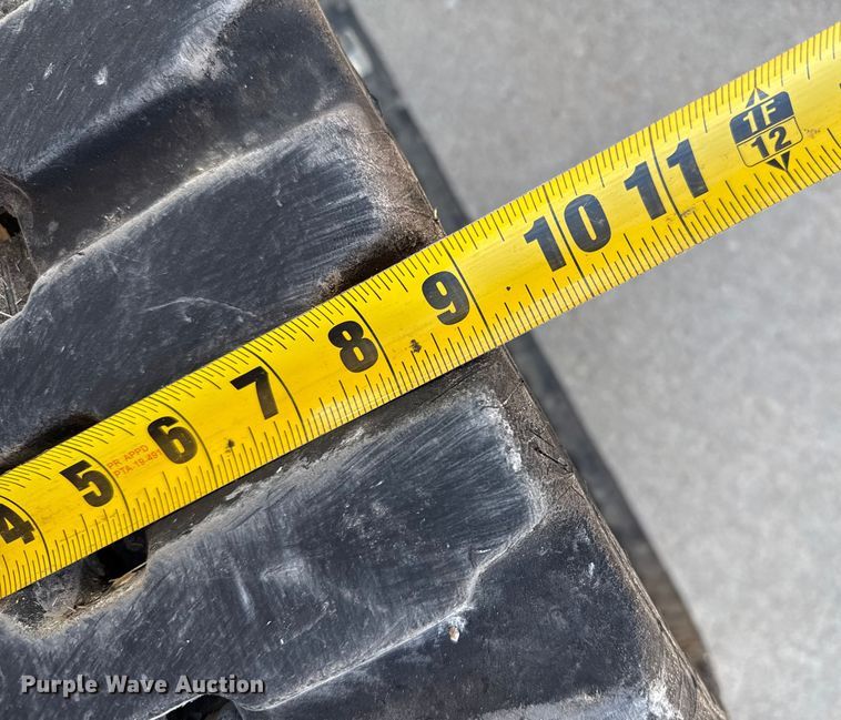 image for item DZ8931 2016 Vermeer S725TX compact utility loader