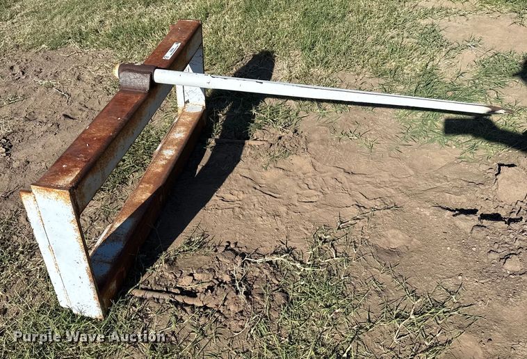 image for item DZ8934 Skid steer bale spear