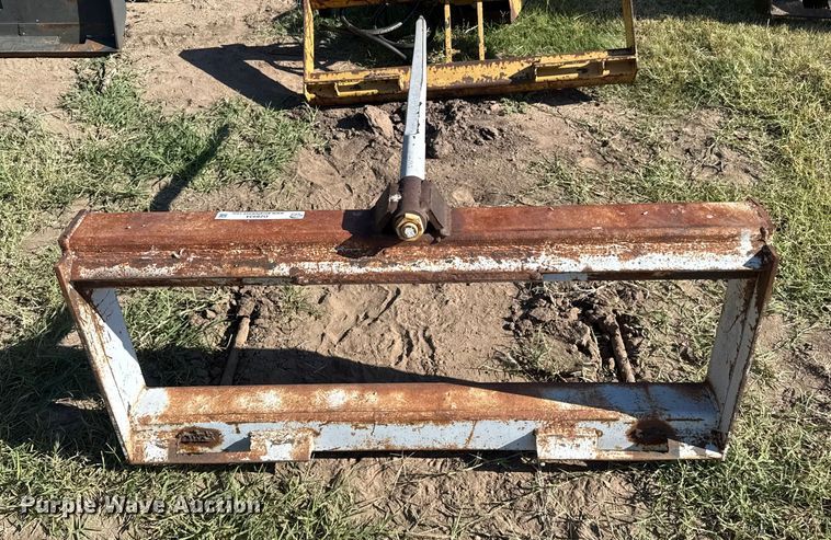 image for item DZ8934 Skid steer bale spear