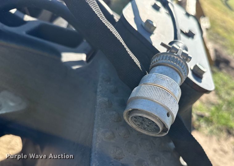 image for item DZ8935 John Deere DB96 skid steer dozer blade