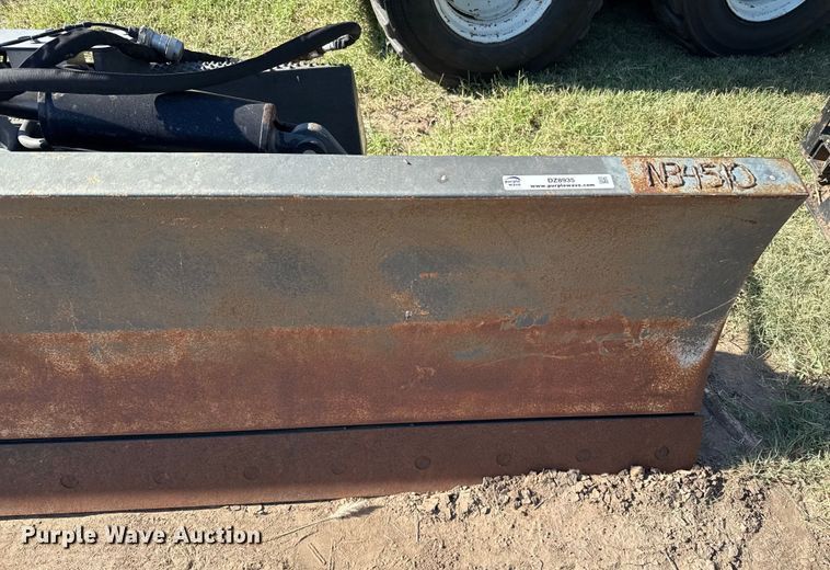 image for item DZ8935 John Deere DB96 skid steer dozer blade