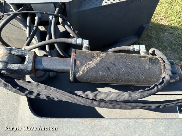 image for item DZ8935 John Deere DB96 skid steer dozer blade