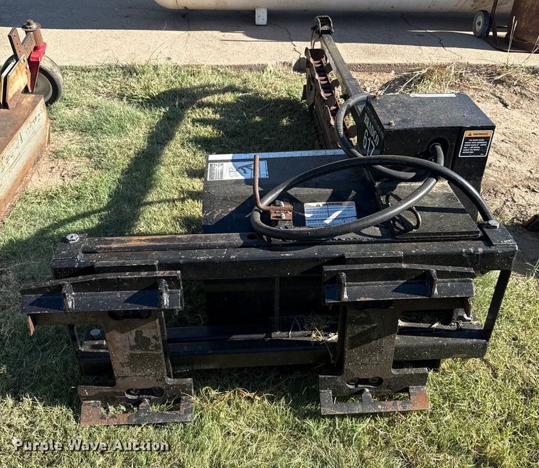 image for item DZ8936 Bradco 617 skid steer trencher