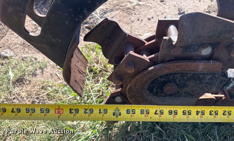 image for item DZ8936 Bradco 617 skid steer trencher