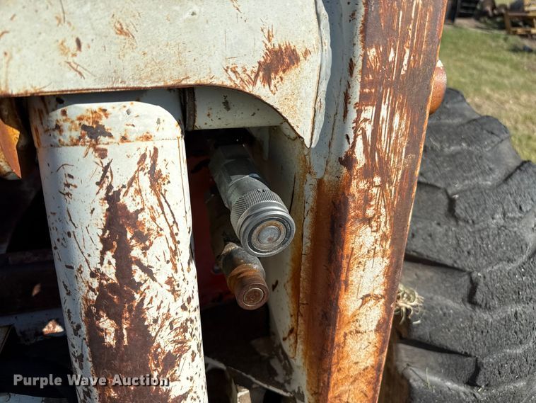 image for item DZ8940 Scat Trak 1700C skid steer loader