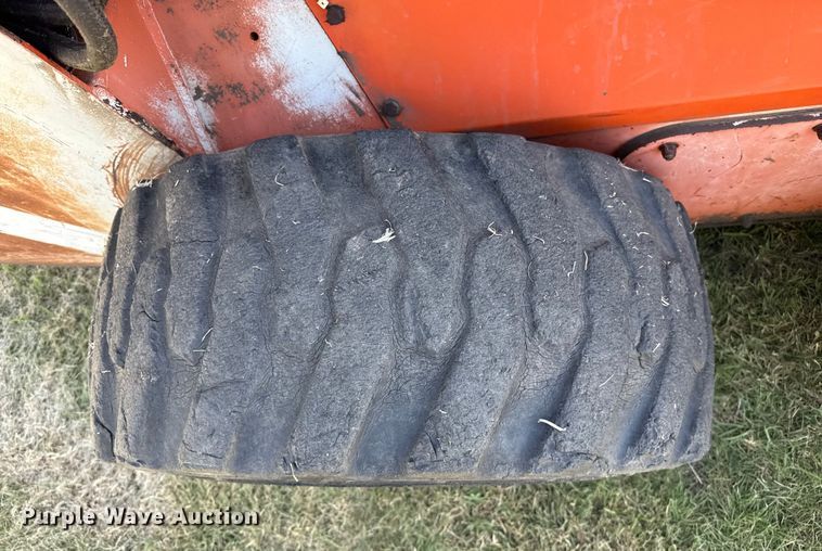 image for item DZ8940 Scat Trak 1700C skid steer loader