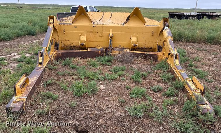 image for item DZ8952 Liebherr dozer blade