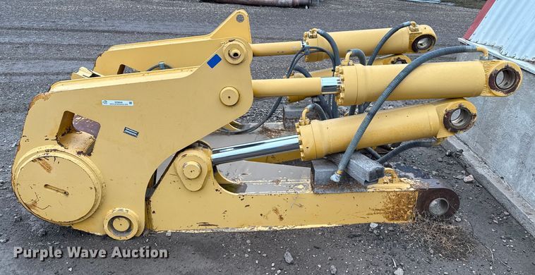 image for item DZ8958 Liebherr ripper attachment