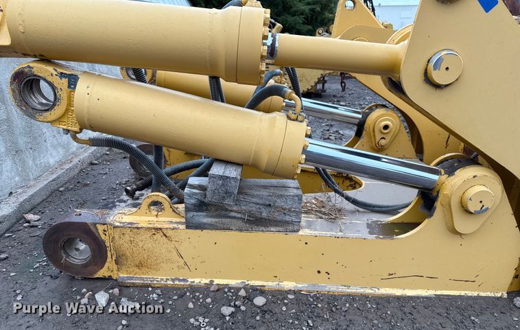 image for item DZ8958 Liebherr ripper attachment