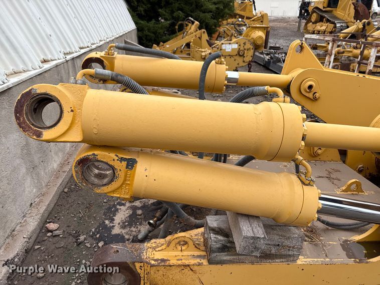 image for item DZ8958 Liebherr ripper attachment