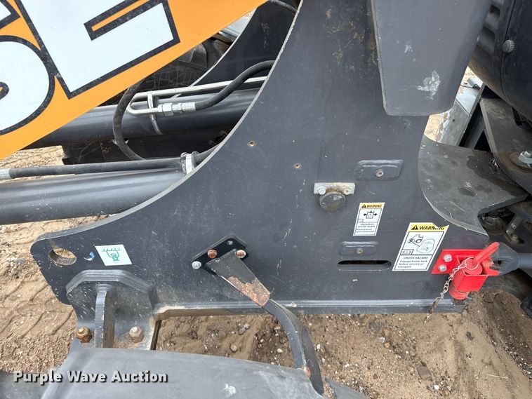 image for item DZ8959 2020 Case 221F compact wheel loader