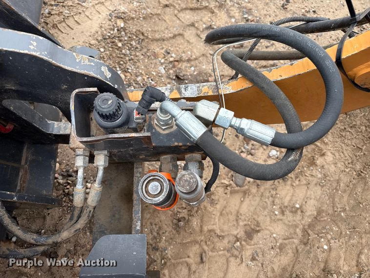 image for item DZ8959 2020 Case 221F compact wheel loader