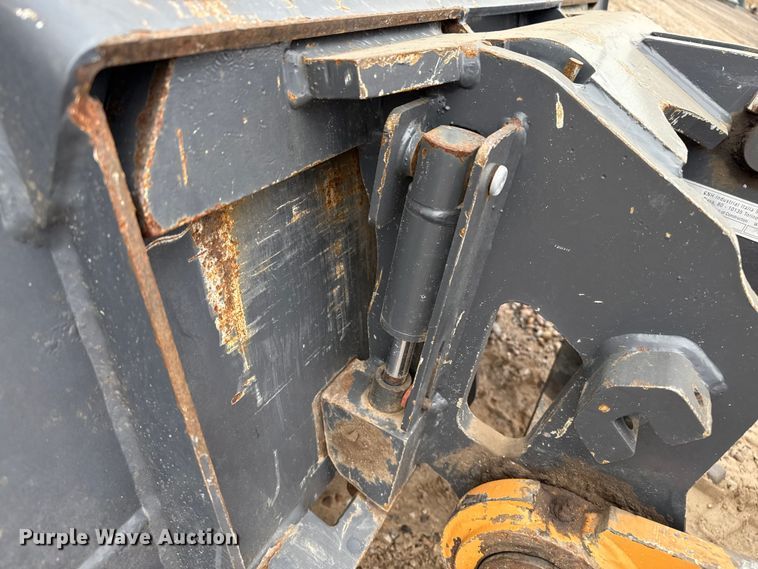 image for item DZ8959 2020 Case 221F compact wheel loader