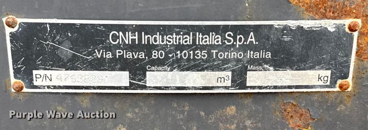 image for item DZ8959 2020 Case 221F compact wheel loader