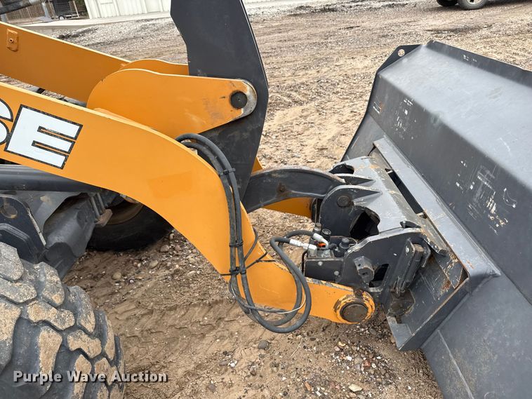 image for item DZ8959 2020 Case 221F compact wheel loader