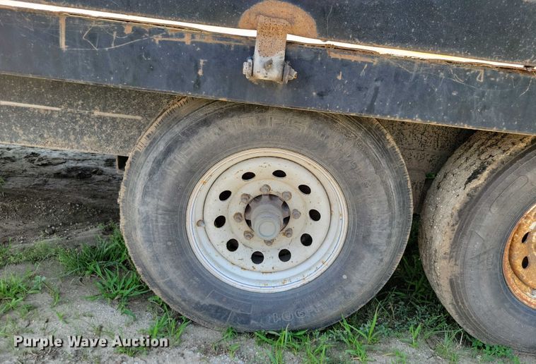 image for item EA2486 2015 Sure-Trac ST9614HLODOD-B-140 dump trailer