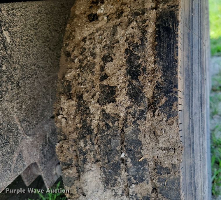 image for item EA2486 2015 Sure-Trac ST9614HLODOD-B-140 dump trailer