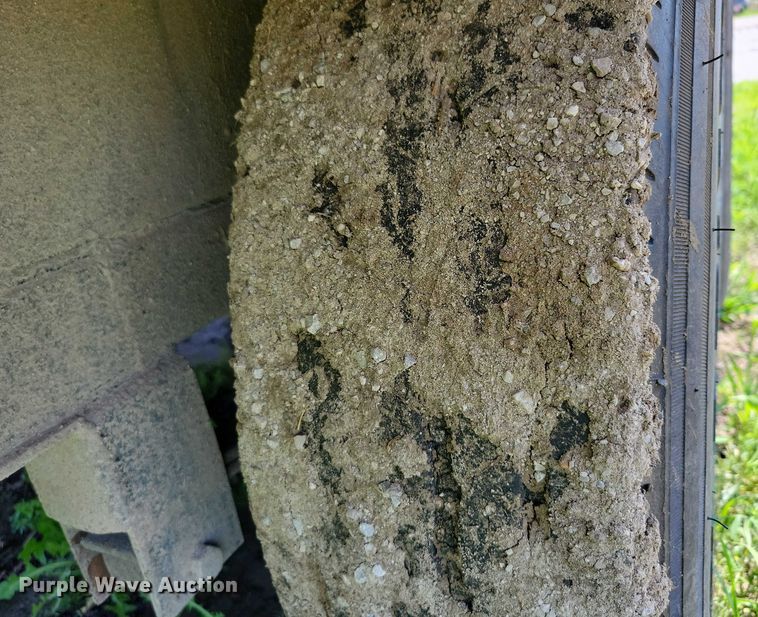 image for item EA2486 2015 Sure-Trac ST9614HLODOD-B-140 dump trailer