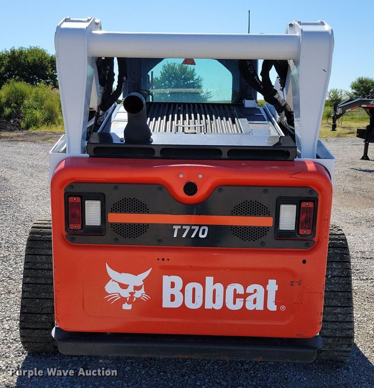 image for item EA2526 2020 Bobcat  T770 tracked skid steer loader
